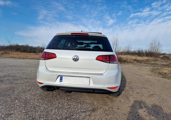 Volkswagen Golf cena 38900 przebieg: 304000, rok produkcji 2013 z Toruń małe 301